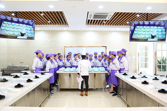 ��������רҵ���е���