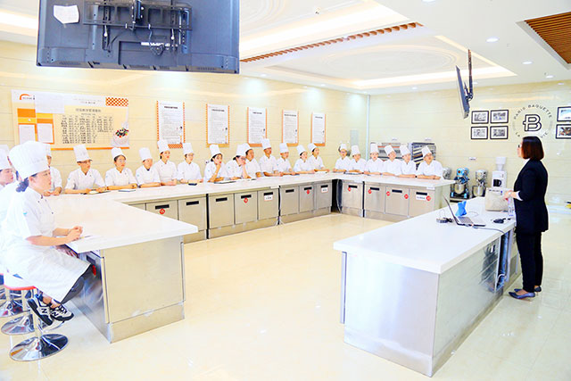 �������豴����ҵ����࿪��