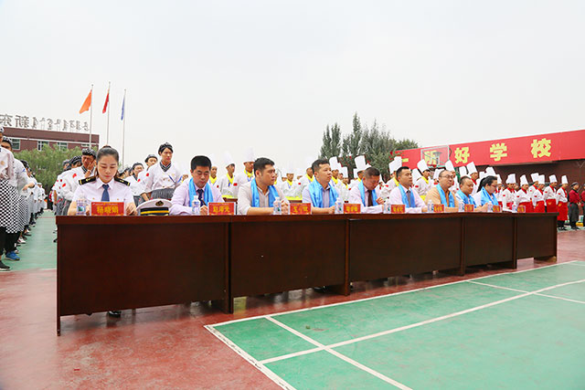 ���ָ߼���ʦ��ѵ����