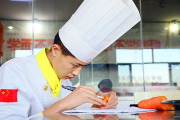 ��������||��һYoung��ѡ�񣬵���Լ�������